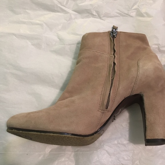 Sam Edelman light beige booties suede 8m used - Picture 4 of 8